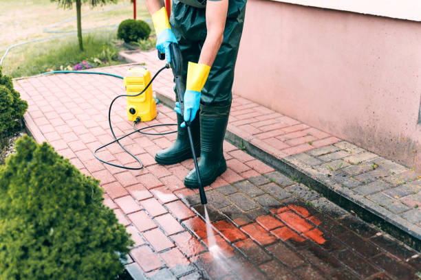 Playground Equipment Cleaning in Nassau Bay, TX